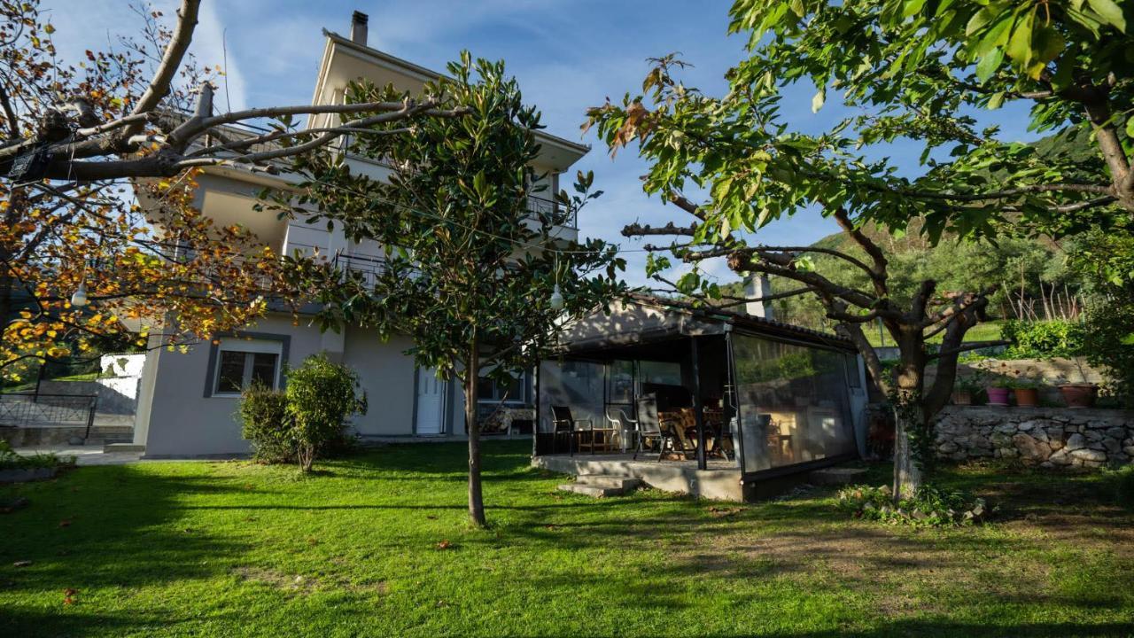 Lago Village House Kalampaka Exteriör bild